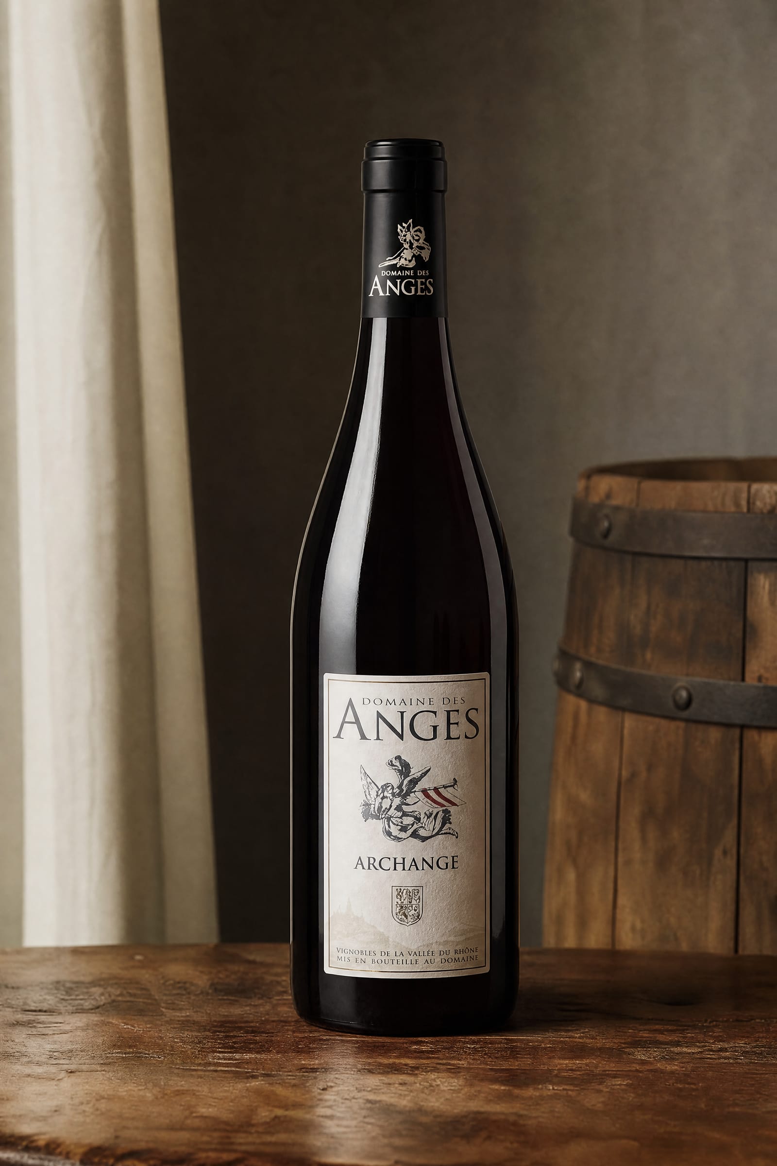 Studio bottle portrait of Domaine des Anges Ventoux Rouge