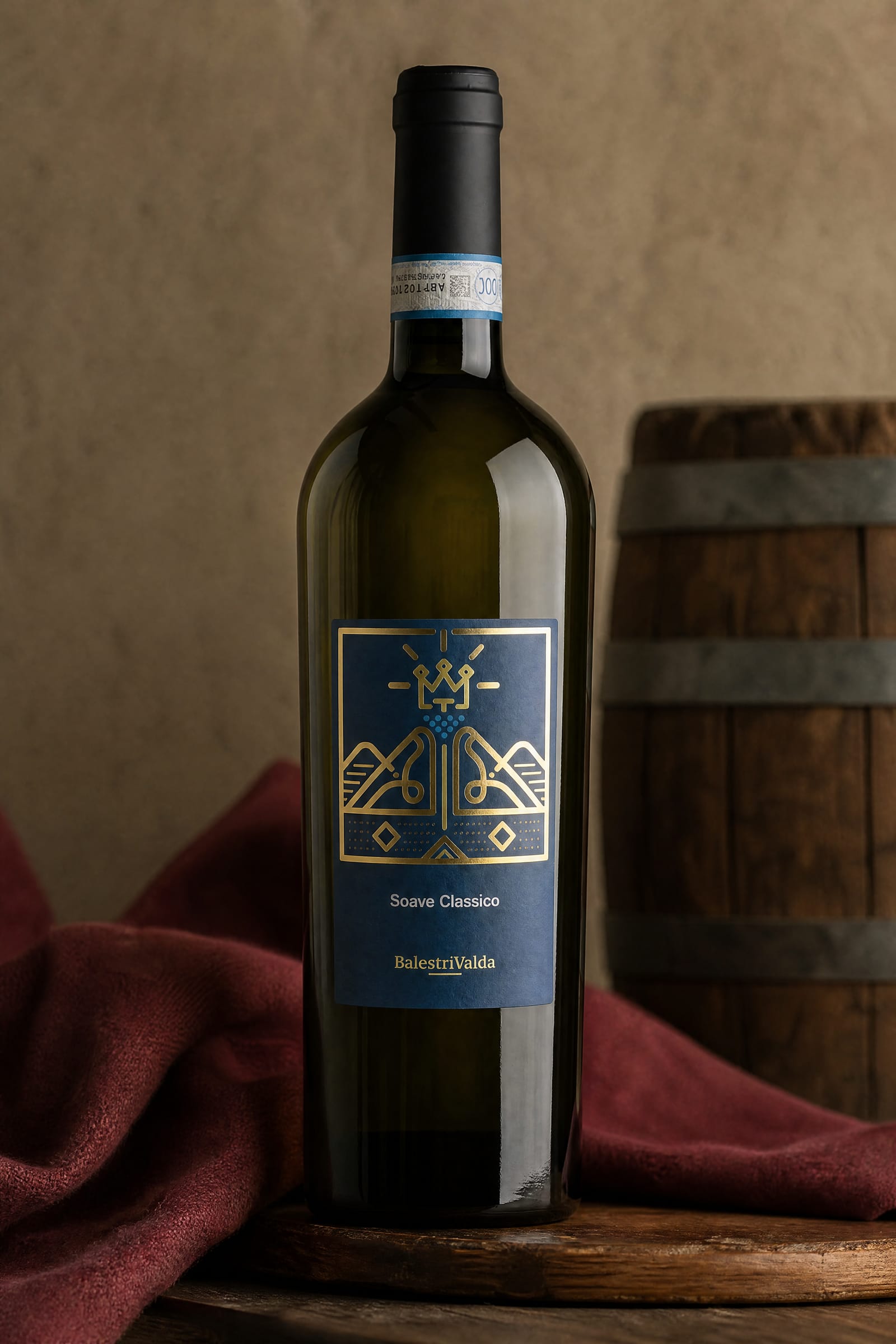 Studio bottle portrait of Balestri Valda Soave Classico